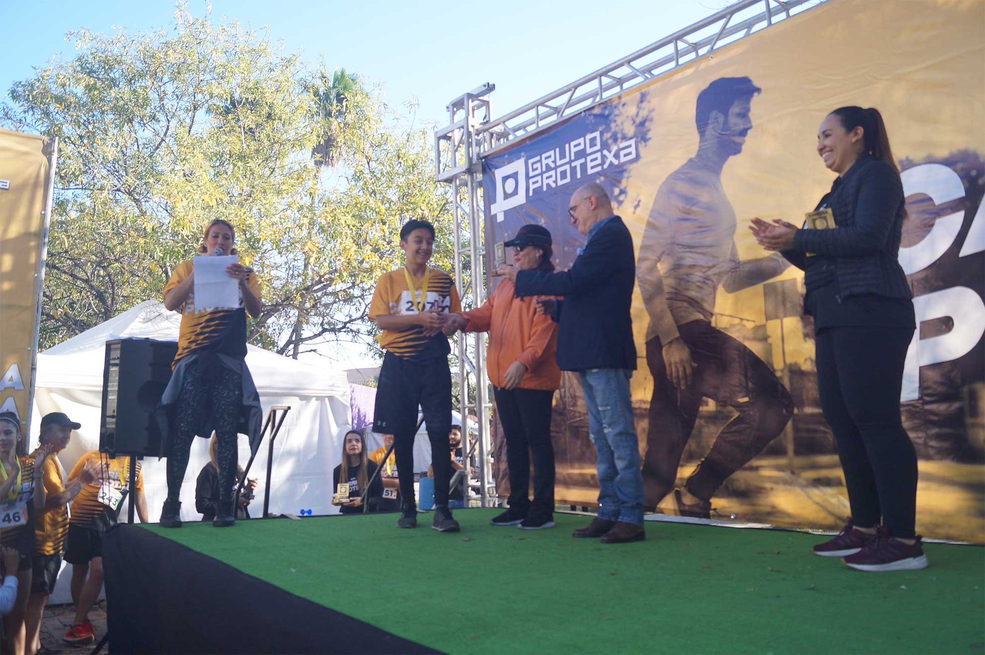 Carrera Protexa